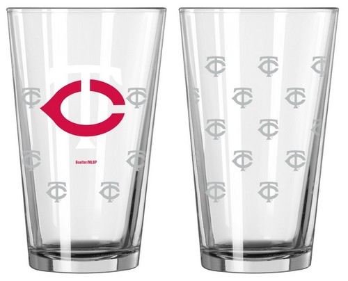 Minnesota Twins Glass Pint Satin Etch 2 Piece Set