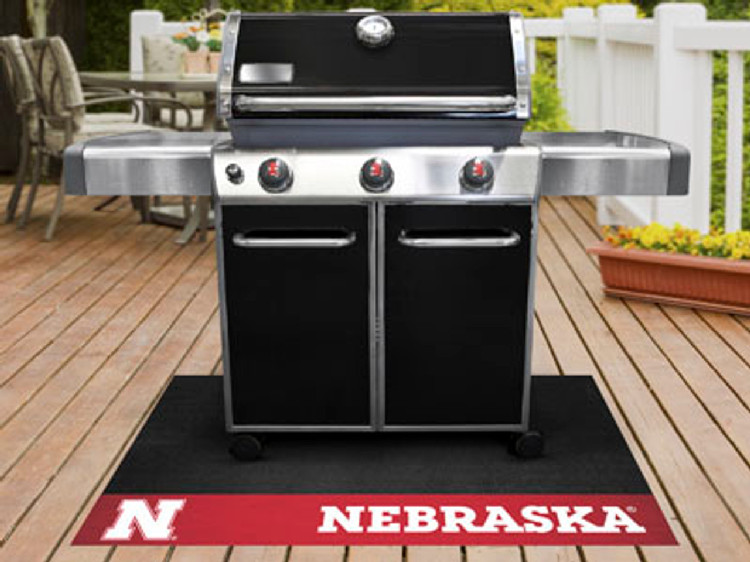 Nebraska Cornhuskers Mat Grill 26x42