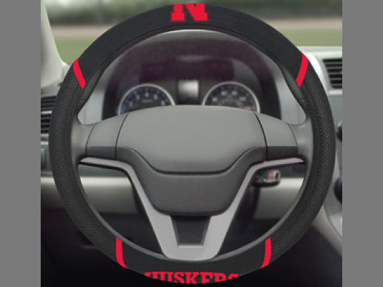 Nebraska Cornhuskers Steering Wheel Cover FanMats