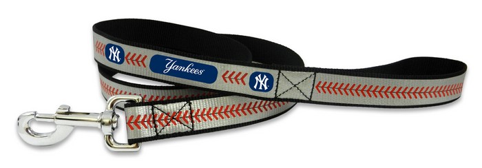 New York Yankees Reflective Baseball Leash - S