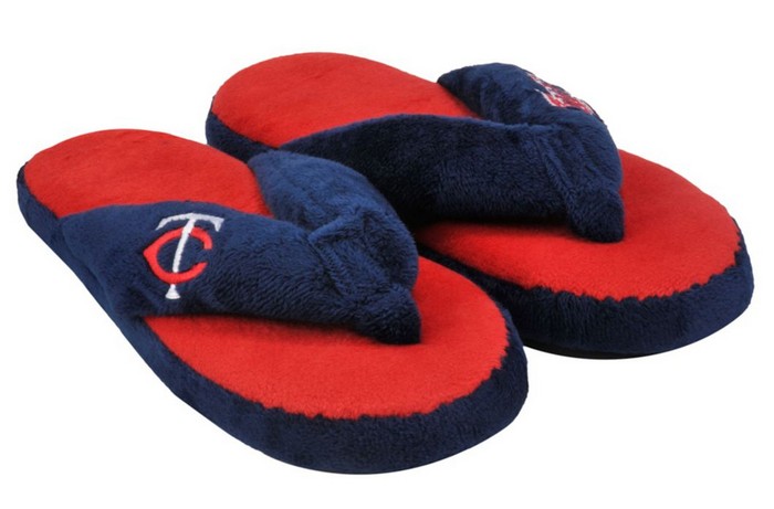 Forever Collectibles Minnesota Twins Slippers - Womens Thong Flip Flop (12 pc case) CO