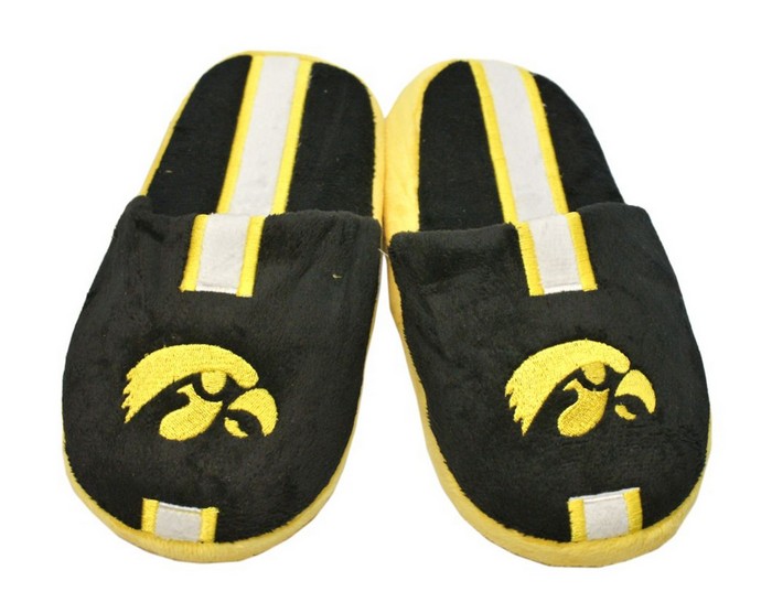 Forever Collectibles Iowa Hawkeyes Slippers - Youth 8-16 Stripe (12 pc case) CO