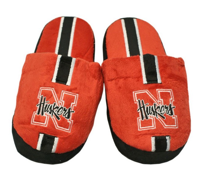 Forever Collectibles Nebraska Cornhuskers Slippers - Youth 8-16 Stripe (12 pc case) CO