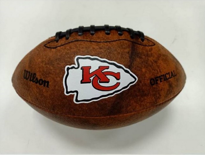 Kansas City Chiefs Football - Vintage Throwback - 9 Inches - Color Logo