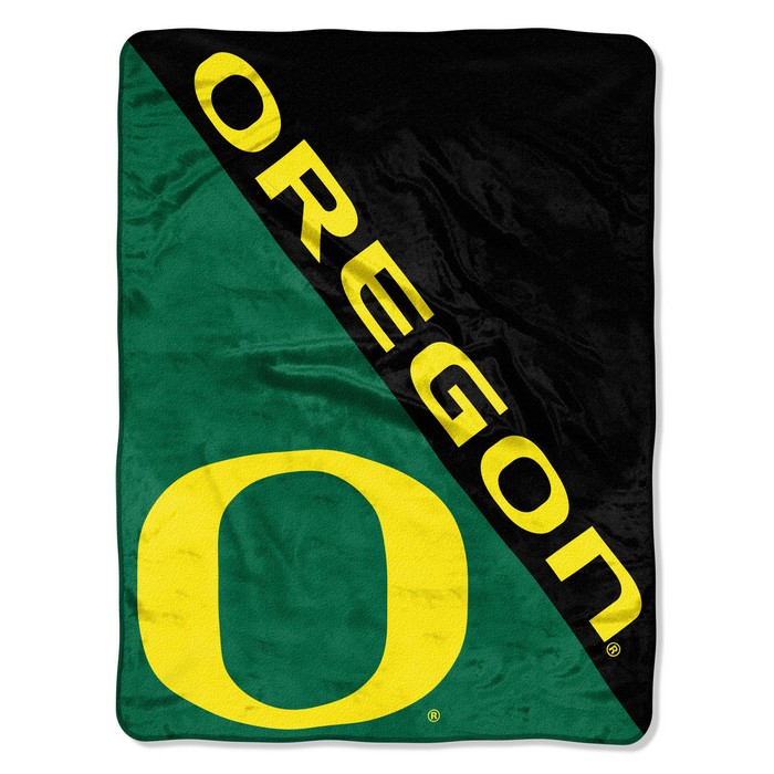 Oregon Ducks Blanket 46x60 Micro Raschel Halftone Design Rolled